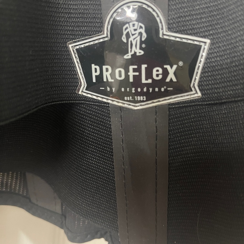 ProFlex Ergodyne Back Support Brace w/ Suspenders Black XL Model 2000SF - Picture 3 of 7